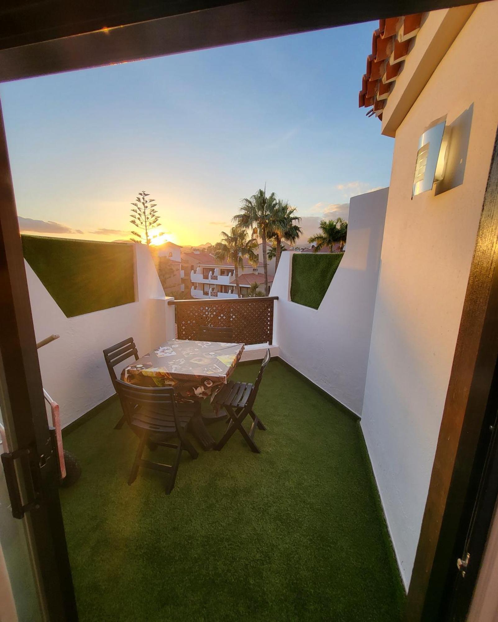 Moderno Y Luminoso Atico Con Vistas Y Piscina Apartamento San Miguel de Abona Exterior foto