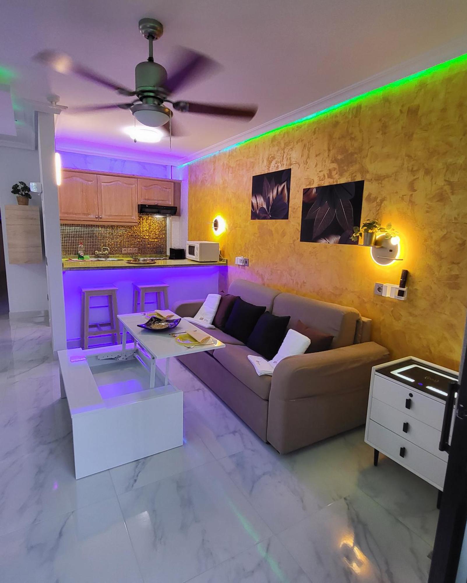 Moderno Y Luminoso Atico Con Vistas Y Piscina Apartamento San Miguel de Abona Exterior foto